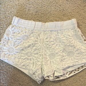 Macbeth Collection by Margaret Josephs White Crochet Lace Skort Shorts